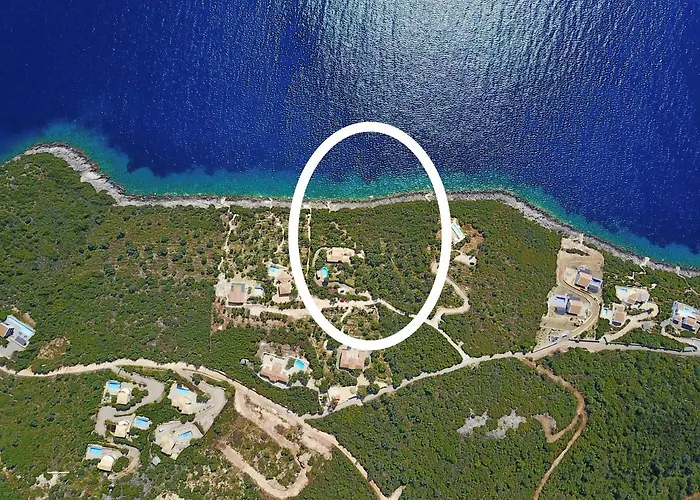 Nautique - Waterfront Villa